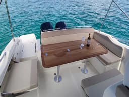 Quicksilver Activ 875 Sundeck in Vigo / Real Club Nautico de Vigo thumbnail 2