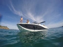 Quicksilver Activ 875 Sundeck in Vigo / Real Club Nautico de Vigo thumbnail 3