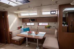Oceanis 51.1 in Lefkada / D-Marin Marina Lefkas thumbnail 26