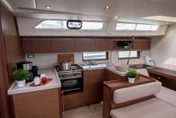 Oceanis 51.1 in Lefkada / D-Marin Marina Lefkas thumbnail 27