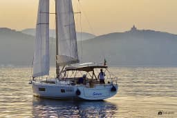 Oceanis 51.1 in Sicily / Furnari / Marina Portorosa thumbnail 7