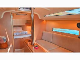Oceanis 30.1 in Marmaris / Albatros Marina thumbnail 2