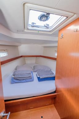 Oceanis 43 in Kos / Marina Kos thumbnail 9