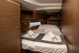 Oceanis 46.1 in Athens / Alimos Marina thumbnail 3