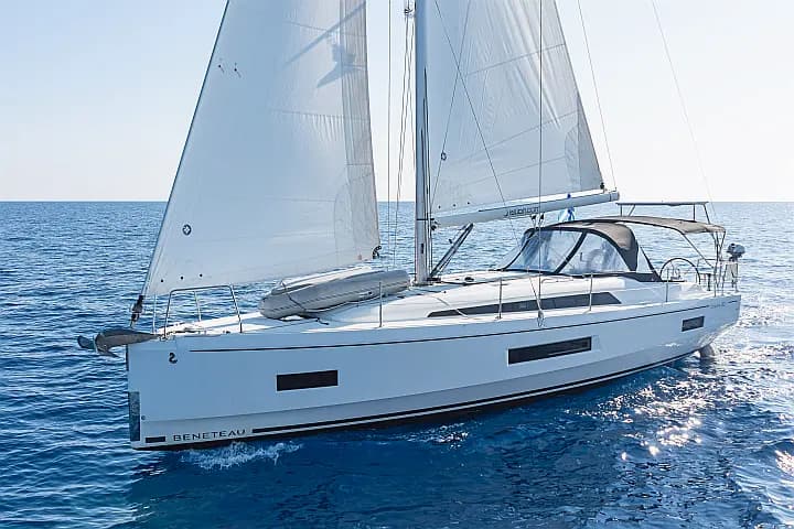 Oceanis 40.1 in Kos / Marina Kos - Photo 5