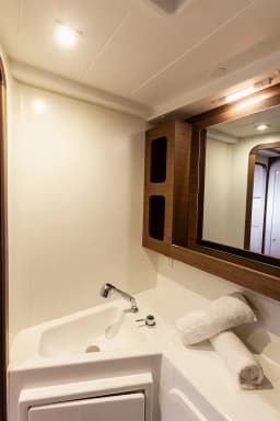Lagoon 42 in Sicily / Capo d'Orlando Marina thumbnail 5