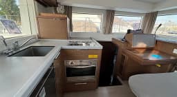 Lagoon 40 in Athens / Alimos Marina thumbnail 16