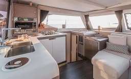 Isla 40 in Athens / Alimos Marina thumbnail 3