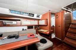 Oceanis 45 in Šibenik / D-Marin Marina Mandalina thumbnail 12