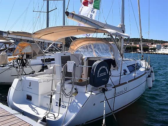 Oceanis 34 in San Pietro / Carloforte - Photo 1