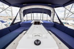 Oceanis 51.1 in Castiglioncello / Marina Cala de' Medici thumbnail 10