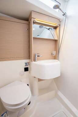 Oceanis 51.1 in Castiglioncello / Marina Cala de' Medici thumbnail 25