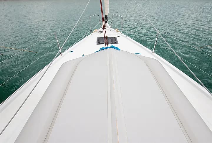 Oceanis 51.1 in Castiglioncello / Marina Cala de' Medici - Photo 4
