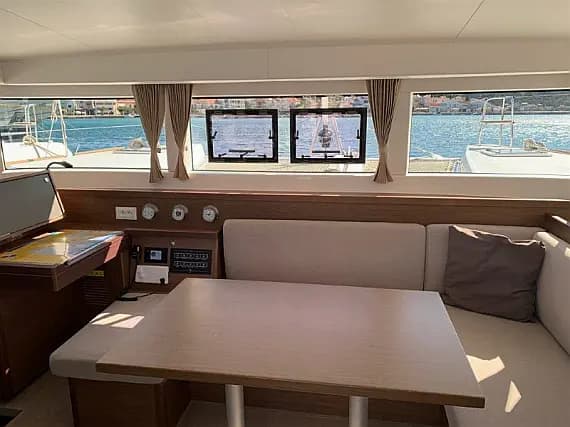 Lagoon 40 in Primošten / Marina Kremik - Photo 3
