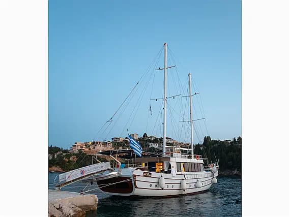 Gulet in Zakynthos  / Zante - Photo 3