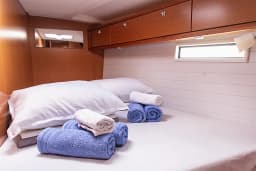 Bavaria Cruiser 51 in Athens / Alimos Marina thumbnail 10