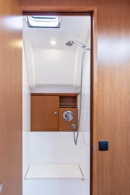 Bavaria Cruiser 51 in Athens / Alimos Marina thumbnail 27