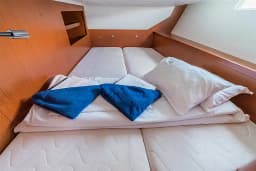 Oceanis 45 in Split / ACI Marina Split thumbnail 12