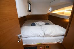 Sun Odyssey 490 in Dubrovnik / ACI Marina Dubrovnik thumbnail 11