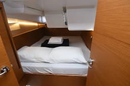 Sun Odyssey 490 in Dubrovnik / ACI Marina Dubrovnik thumbnail 12