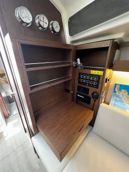 Oceanis 34.1 in Sukošan / D-Marin Dalmacija Marina thumbnail 11