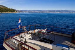 Motoryacht in Rijeka thumbnail 12