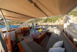 Motoryacht in Rijeka thumbnail 14