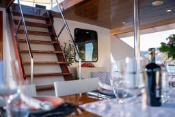 Motoryacht in Rijeka thumbnail 20