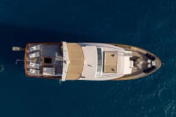 Motoryacht in Rijeka thumbnail 24