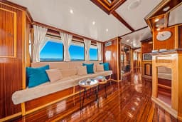 Motoryacht in Rijeka thumbnail 38