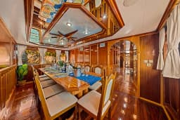 Motoryacht in Rijeka thumbnail 40