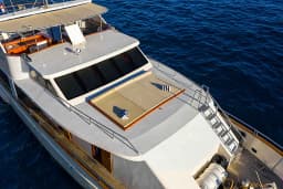 Motoryacht in Rijeka thumbnail 7