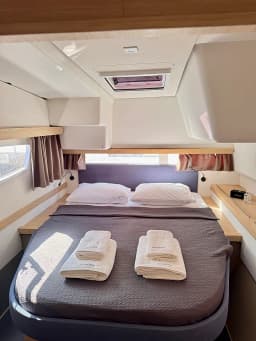 Isla 40 in Preveza Main Port thumbnail 27