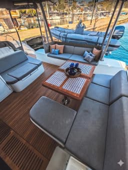Lagoon 51 in Mykonos / Port of Mykonos thumbnail 3
