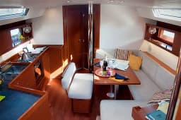 Oceanis 45 in Bocca di Magra thumbnail 8