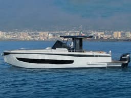Italyure 38 in Mallorca / Palma de Mallorca / La Lonja Marina Charter thumbnail 6