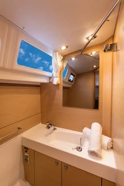 Sun Odyssey 479 in Sardinia / Olbia / Marina di Olbia thumbnail 5