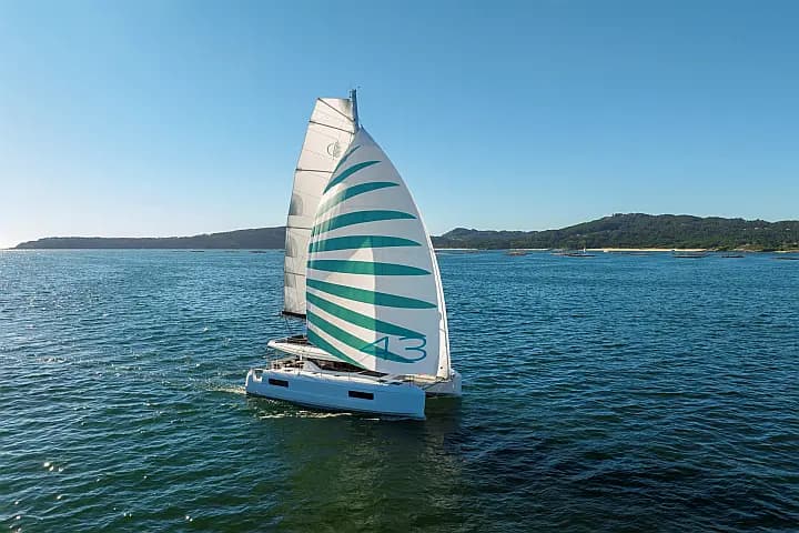 Lagoon 43 in Athens / Alimos Marina - Photo 3