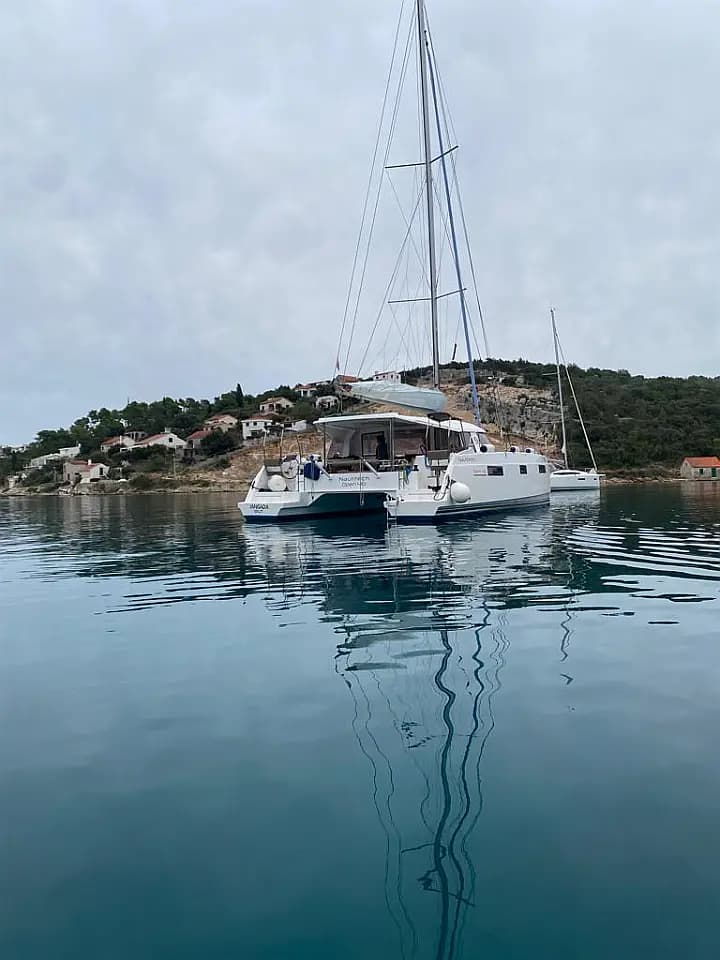 Nautitech 40 Open in Primošten / Marina Kremik - Photo 3