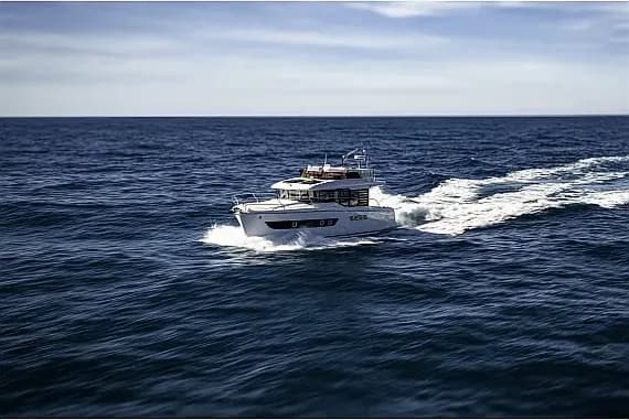 Swift Trawler 37 Fly in Split / ACI Marina Split - Photo 1