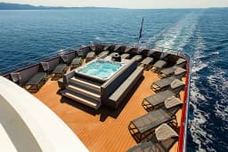 Motoryacht in Split / Port of Split / West Harbour thumbnail 16
