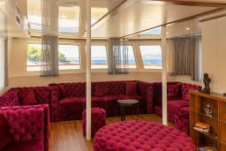 Motoryacht in Split / Port of Split / West Harbour thumbnail 4