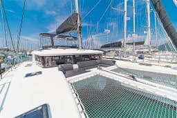 Lagoon 450 Fly in Athens / Alimos Marina thumbnail 5