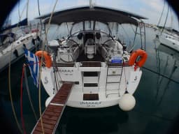 Oceanis 40 in Volos / Port of Volos thumbnail 3
