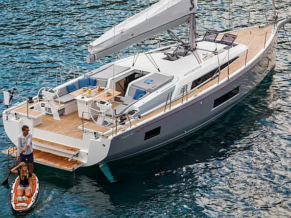 Oceanis 46.1 in Sardinia / Cannigione - Photo 1