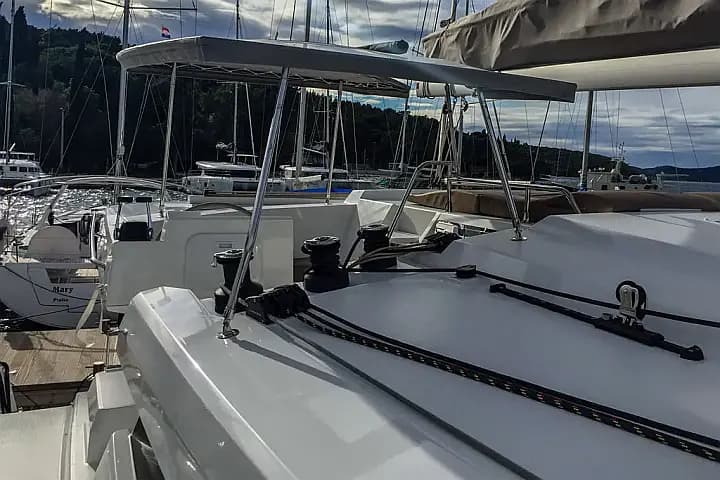 Astréa 42 in Tivat / Porto Montenegro - Photo 5