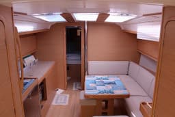 Dufour 390 Grand Large in Lefkada / Port of Lefkas thumbnail 7