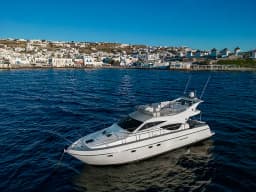 Ferretti 480 in Paros port thumbnail 10