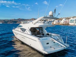 Ferretti 480 in Paros port thumbnail 13