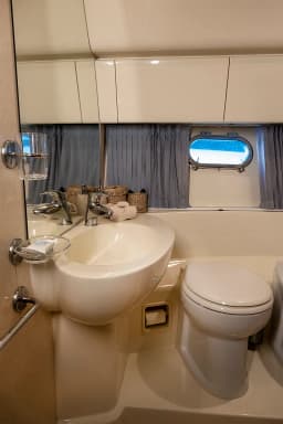Ferretti 480 in Paros port thumbnail 21
